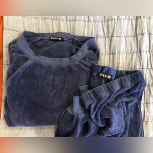 Suzie Kondi Navy Blue Velour Track set,Raglan top & Highwaist harem pants, small